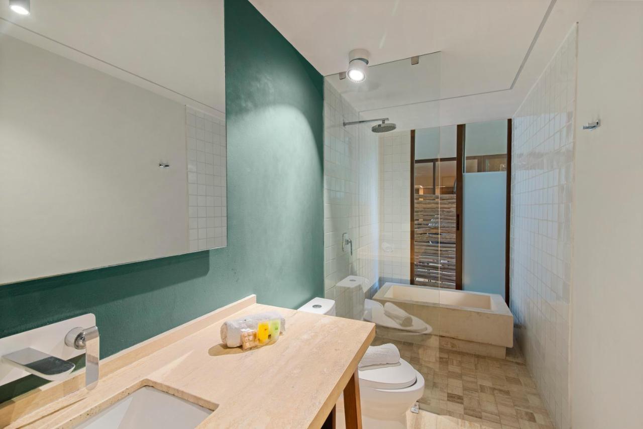 Appartement 103 Cozy With Private Terrace 2 Bedroom 2 Ba *